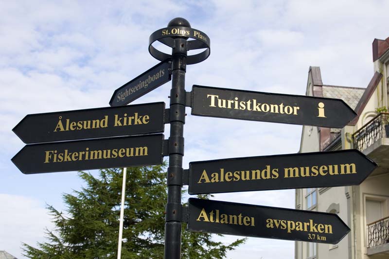 VV070_Alesund_011.jpg